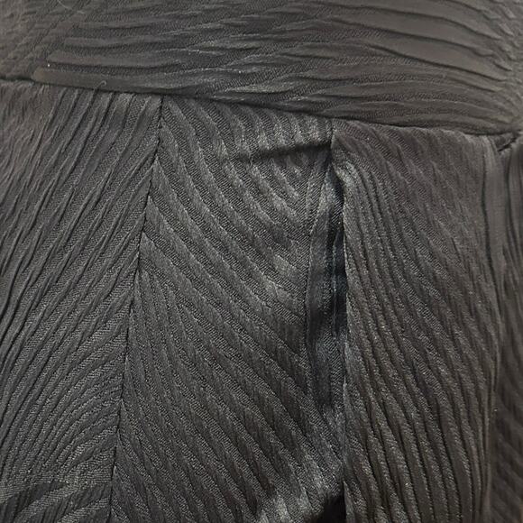 H&M Women's Size 4 Black Brocade Midi Skirt Textured Wrap Trendy Boho Chic Midi - Picture 3 of 7